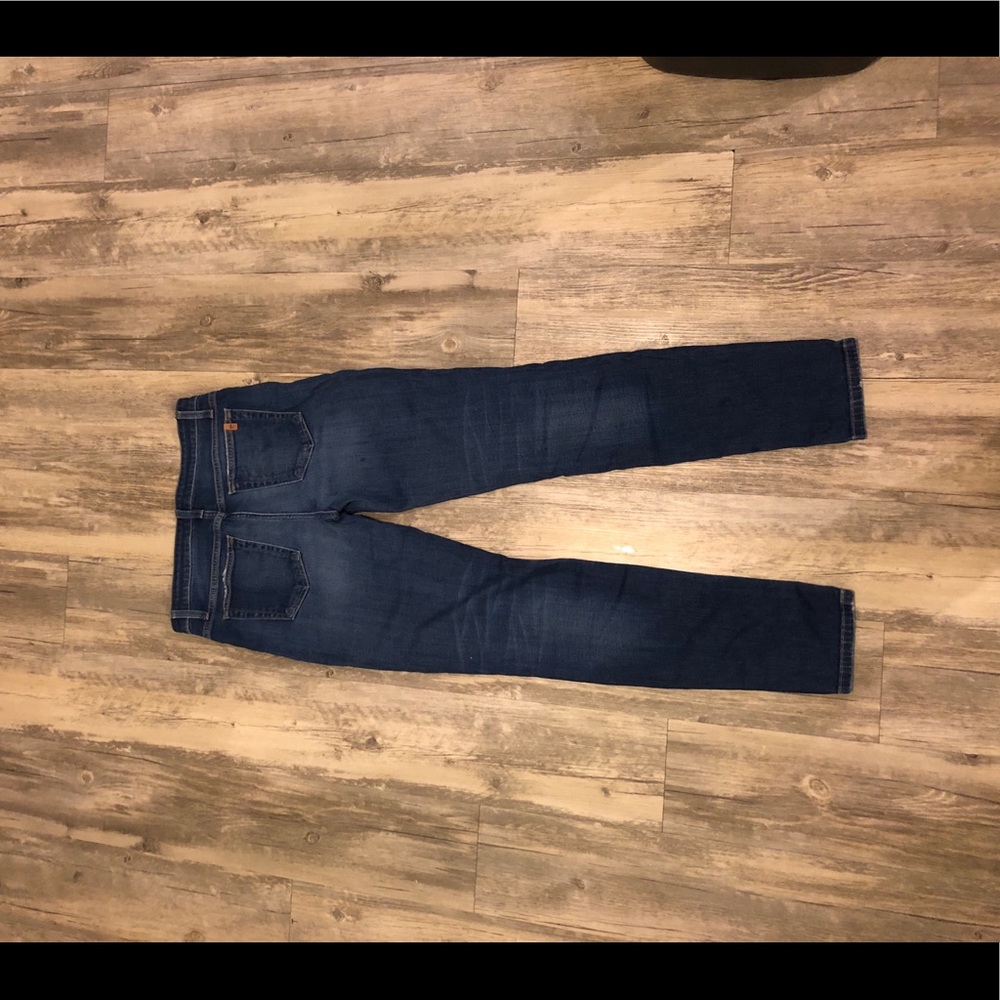Joe’s straight leg jeans. Size 27